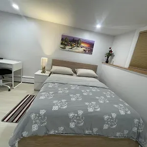 Garden City-private 1br Full Halifax